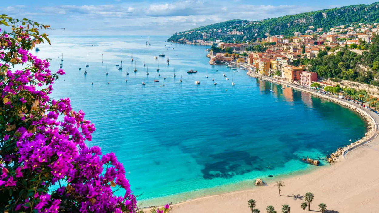 Exploring the French Riviera: Sun, Sea, and Glamour