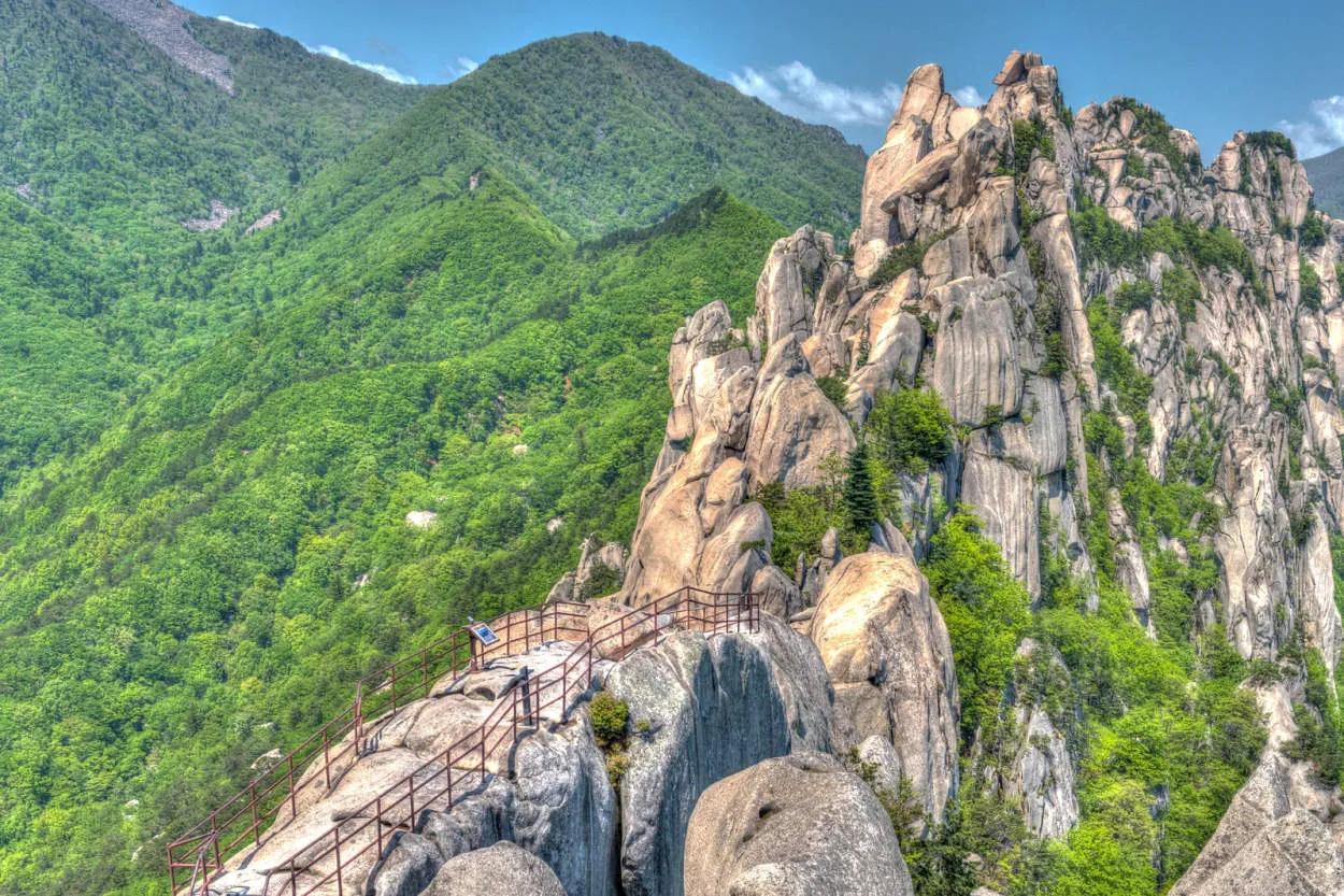 Hiking in South Korea: Trails and Peaks for Outdoor Enthusiasts