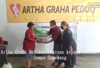 Artha Graha Berikan Bantuan kepada Korban Gempa Sumedang