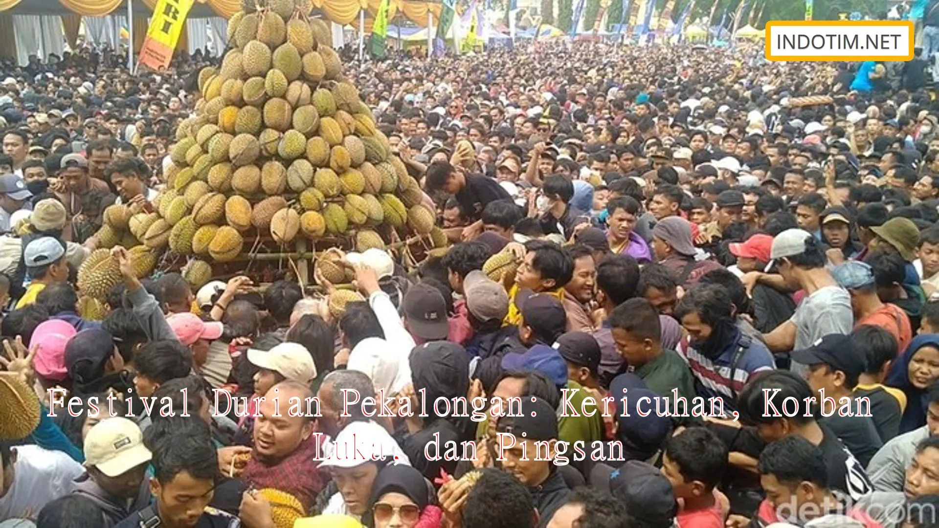 Festival Durian Pekalongan: Kericuhan, Korban Luka, dan Pingsan