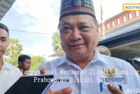 Kata Airlangga soal Maruarar Sirait: Dampingi Prabowo di Diskusi PGI
