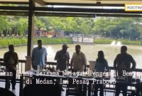 Makan Siang Bersama Nelayan-Pengemudi Bentor di Medan, Ini Pesan Prabowo