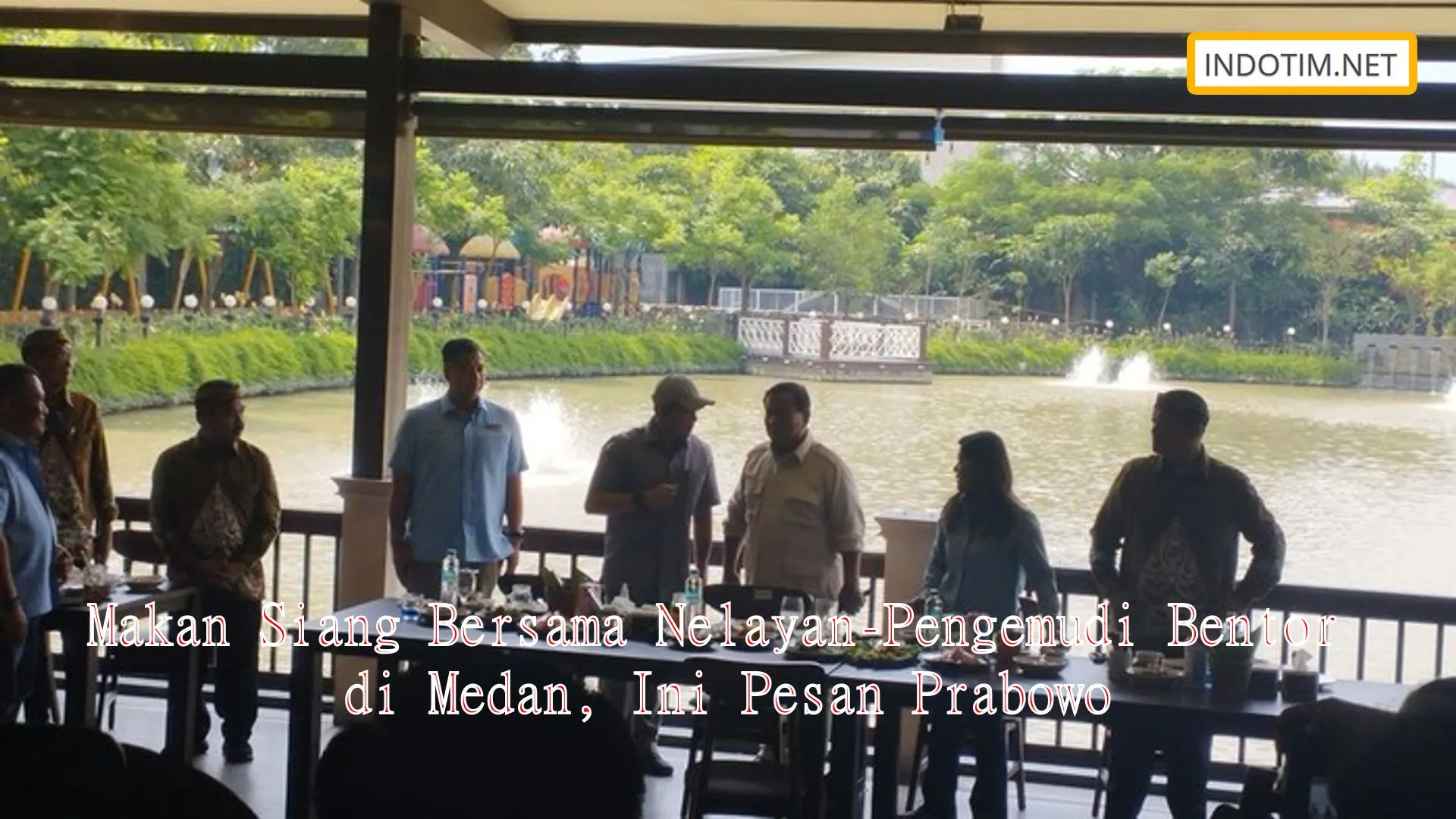Makan Siang Bersama Nelayan-Pengemudi Bentor di Medan, Ini Pesan Prabowo