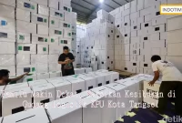 Pemilu Makin Dekat, Saksikan Kesibukan di Gudang Logistik KPU Kota Tangsel