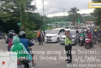 Permasalahan Gorong-gorong Belum Teratasi, Lalu Lintas di Gerbang Depok City Padat