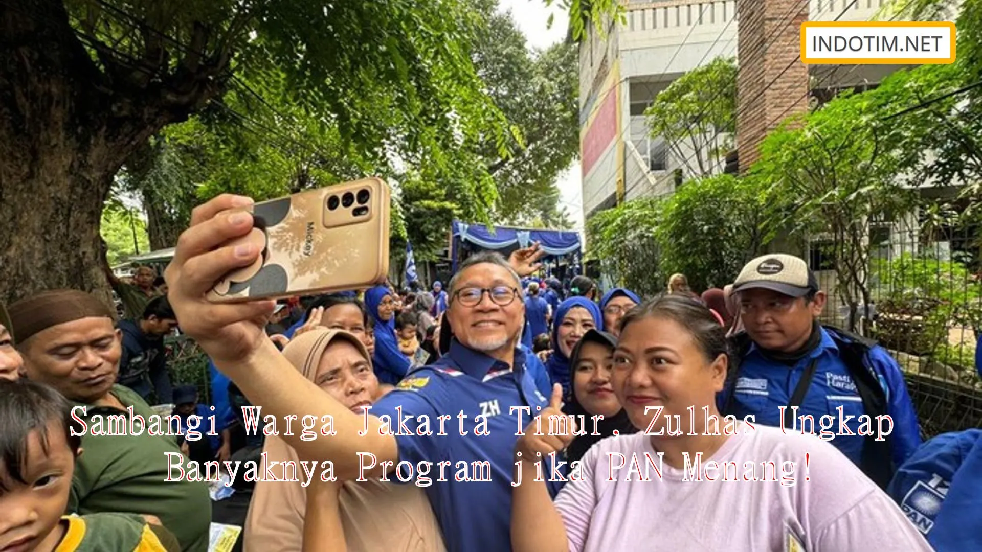 Sambangi Warga Jakarta Timur, Zulhas Ungkap Banyaknya Program jika PAN Menang!