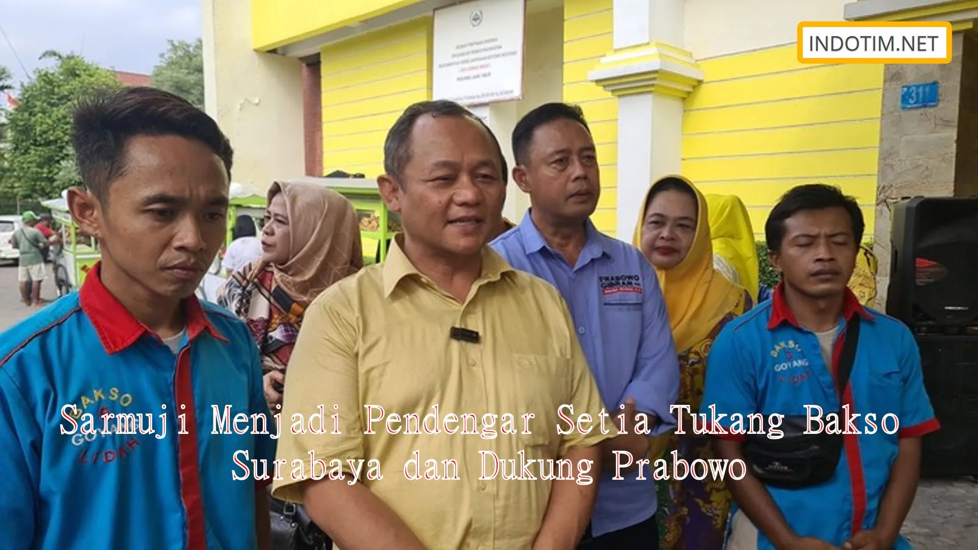 Sarmuji Menjadi Pendengar Setia Tukang Bakso Surabaya dan Dukung Prabowo