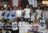 Terima Dukungan Relawan 'Formalitas', TKN Prabowo Pesan Anak Muda Tak Golput