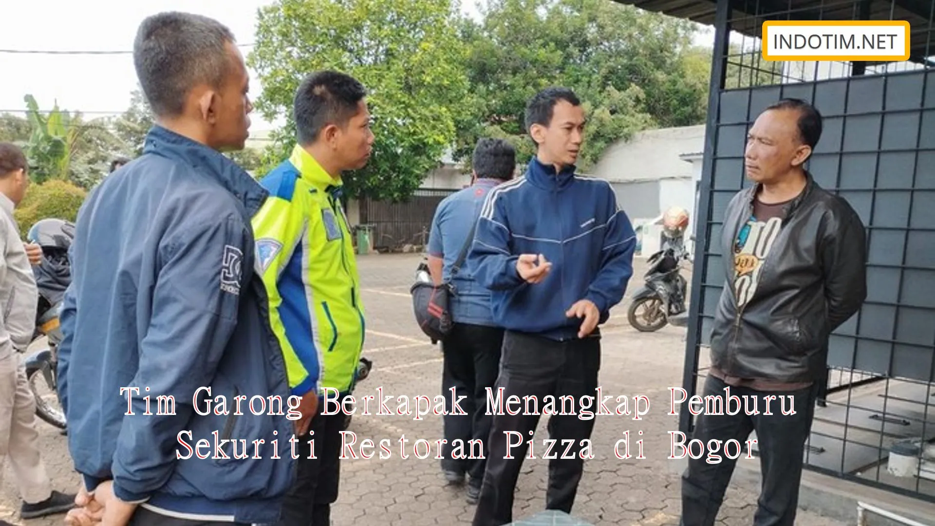 Tim Garong Berkapak Menangkap Pemburu Sekuriti Restoran Pizza di Bogor