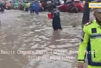 Banjir Cempaka Putih Jakpus: Macet Parah! Intip Penampakannya