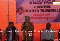 Heboh Emosi Mensos Risma di Acara Pendamping PKH