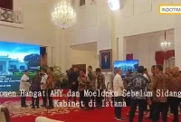 Momen Hangat AHY dan Moeldoko Sebelum Sidang Kabinet di Istana