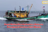 Kapal Maling Ikan Berbendera Malaysia Ditangkap di Perairan Selat Malaka