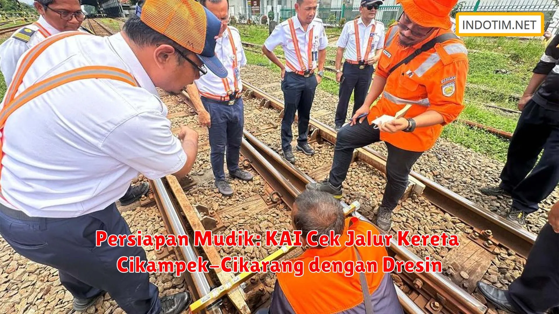 Persiapan Mudik: KAI Cek Jalur Kereta Cikampek-Cikarang dengan Dresin