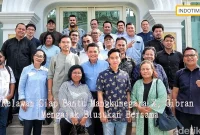 Relawan Siap Bantu Mangkunegara X, Gibran Mengajak Blusukan Bersama