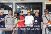 Satpol PP Bandung Segel Minimarket Dekat Pondok Pesantren Aa Gym!