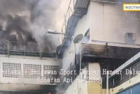 {Terbakar! Bengawan Sport Center Hancur Dalam Kobaran Api di Solo}